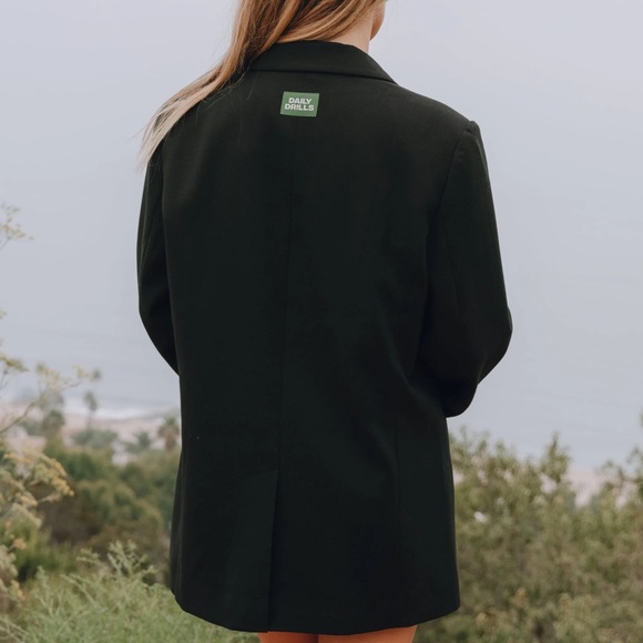 Daily Drills M/L Black Blazer - Picture 1 of 3
